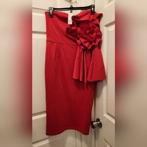 New York & Company Red Fitted Cocktail Dress with Sculpted Detail